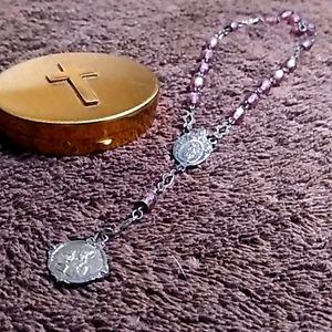 Golden rosery box with wrist rosery